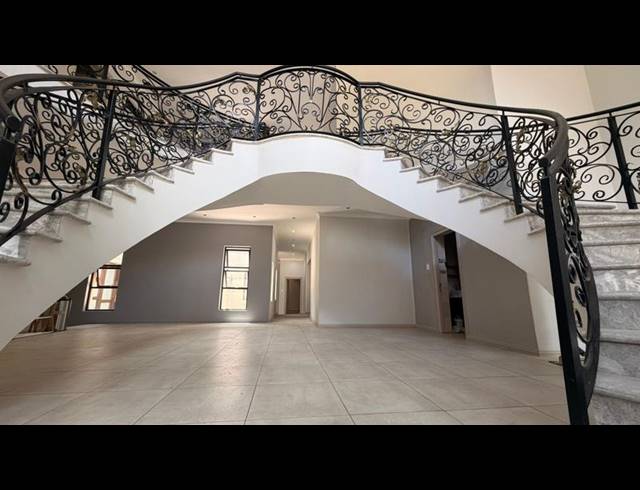 5 BEDROOM PROPERTY TO RENT IN SANDOWN